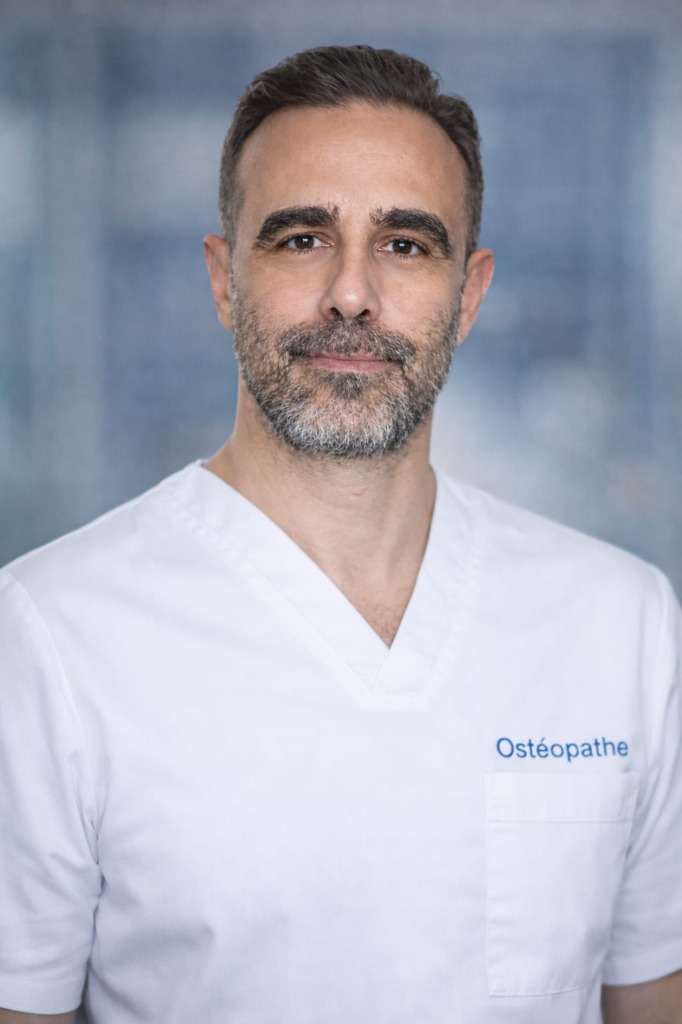 Sébastien Ruiz - Ostéopathe et Auteur
